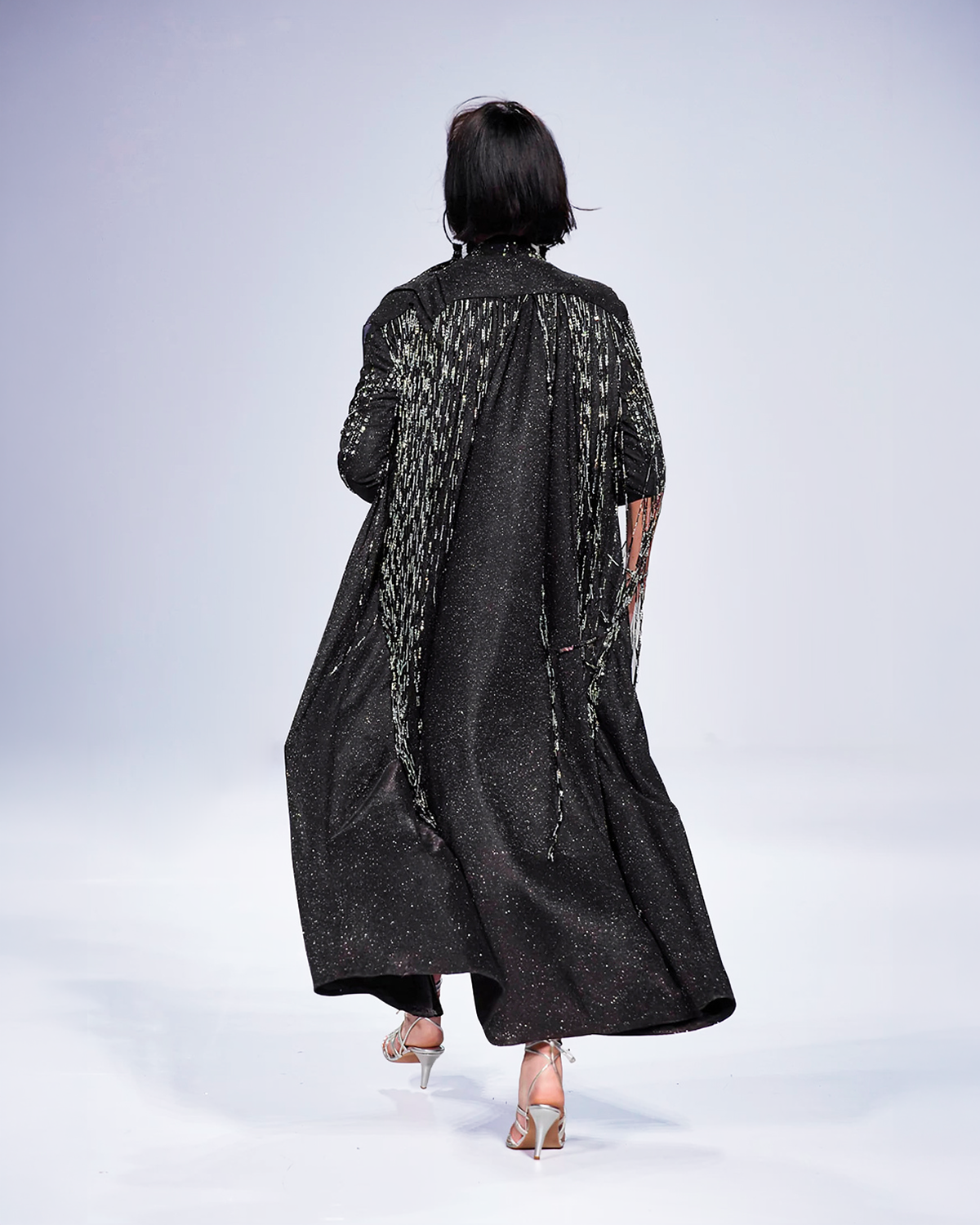 Noir Cascade Cape Set
