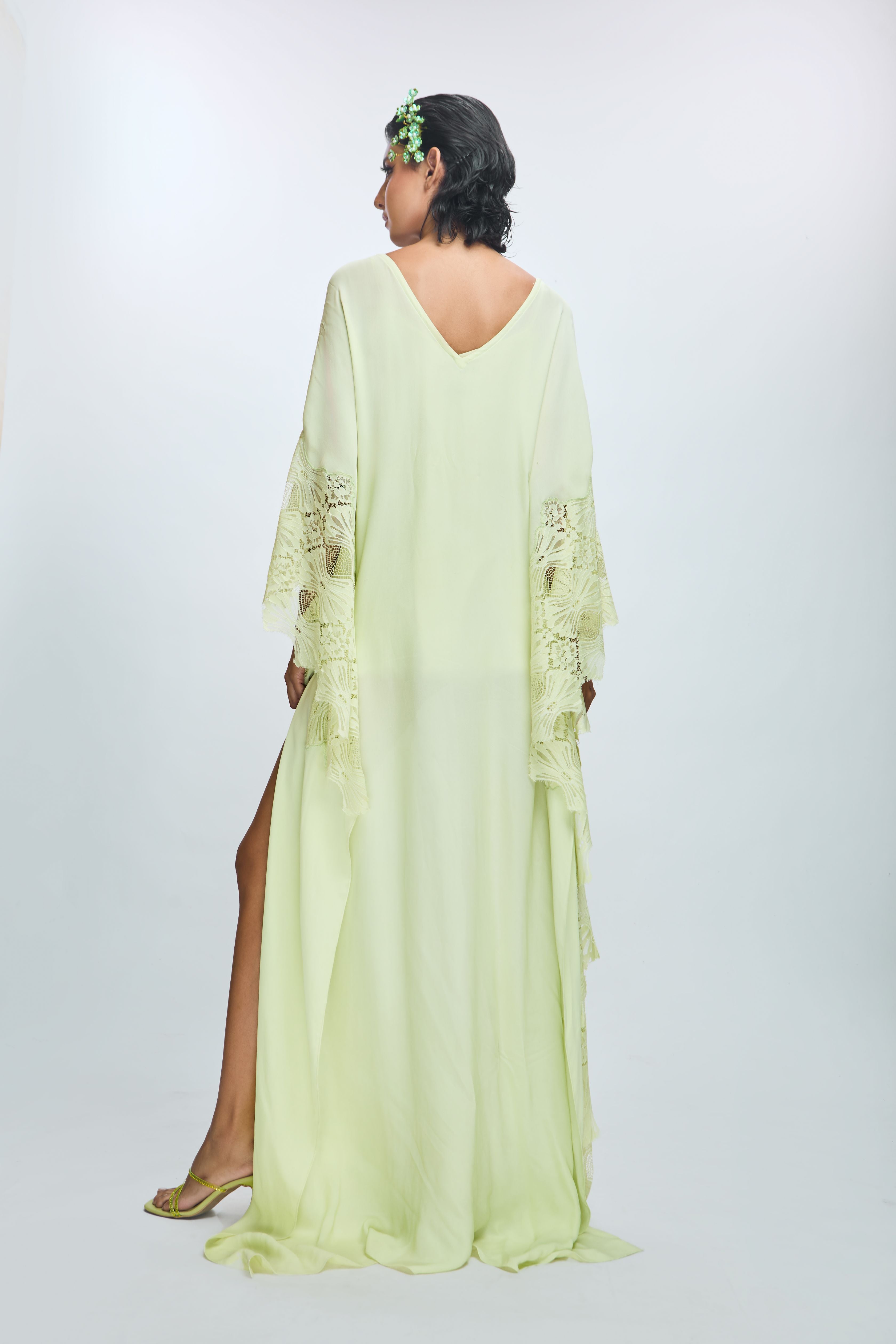 Kaftan with Chantilly sleeve detailing