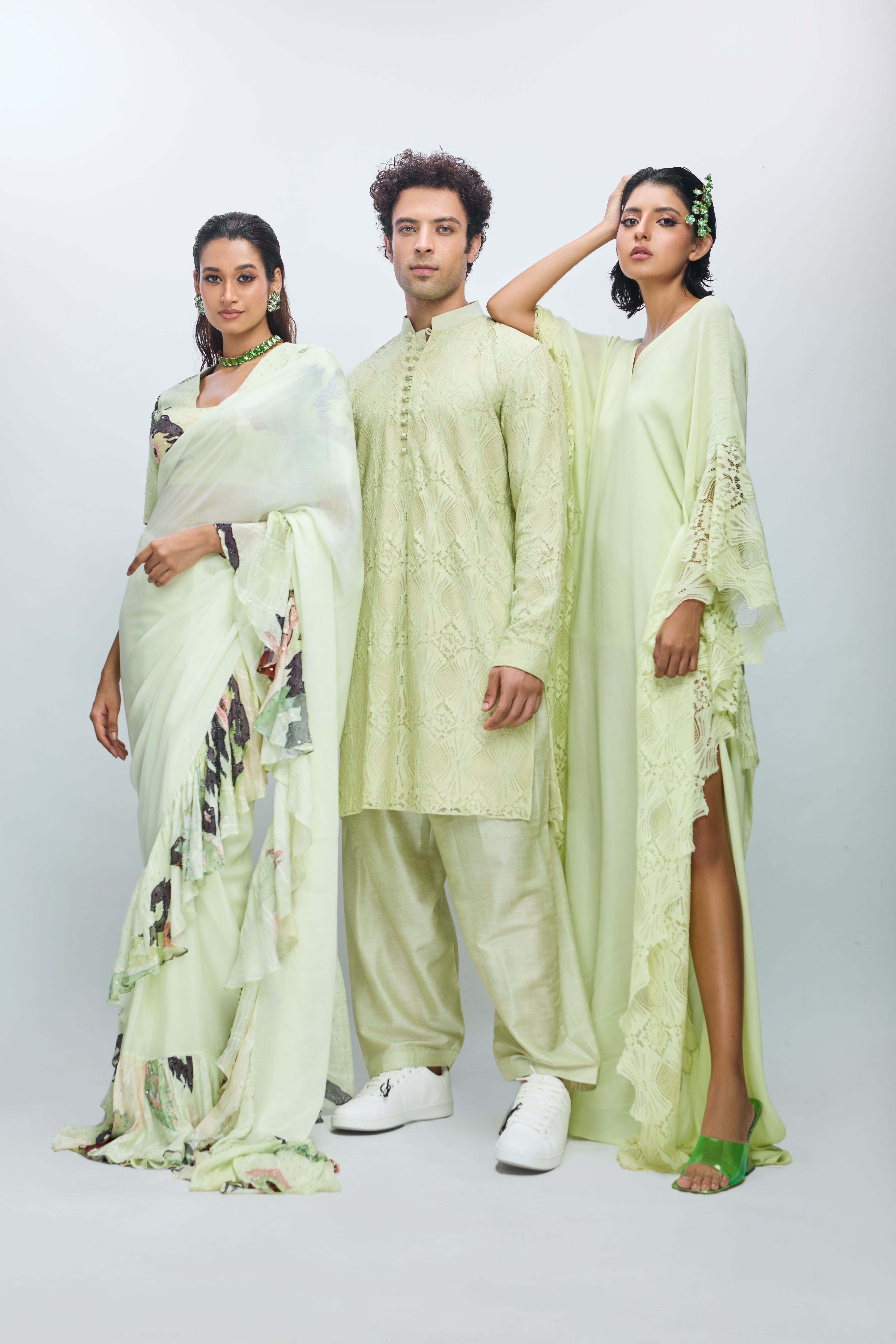 Kaftan with Chantilly sleeve detailing